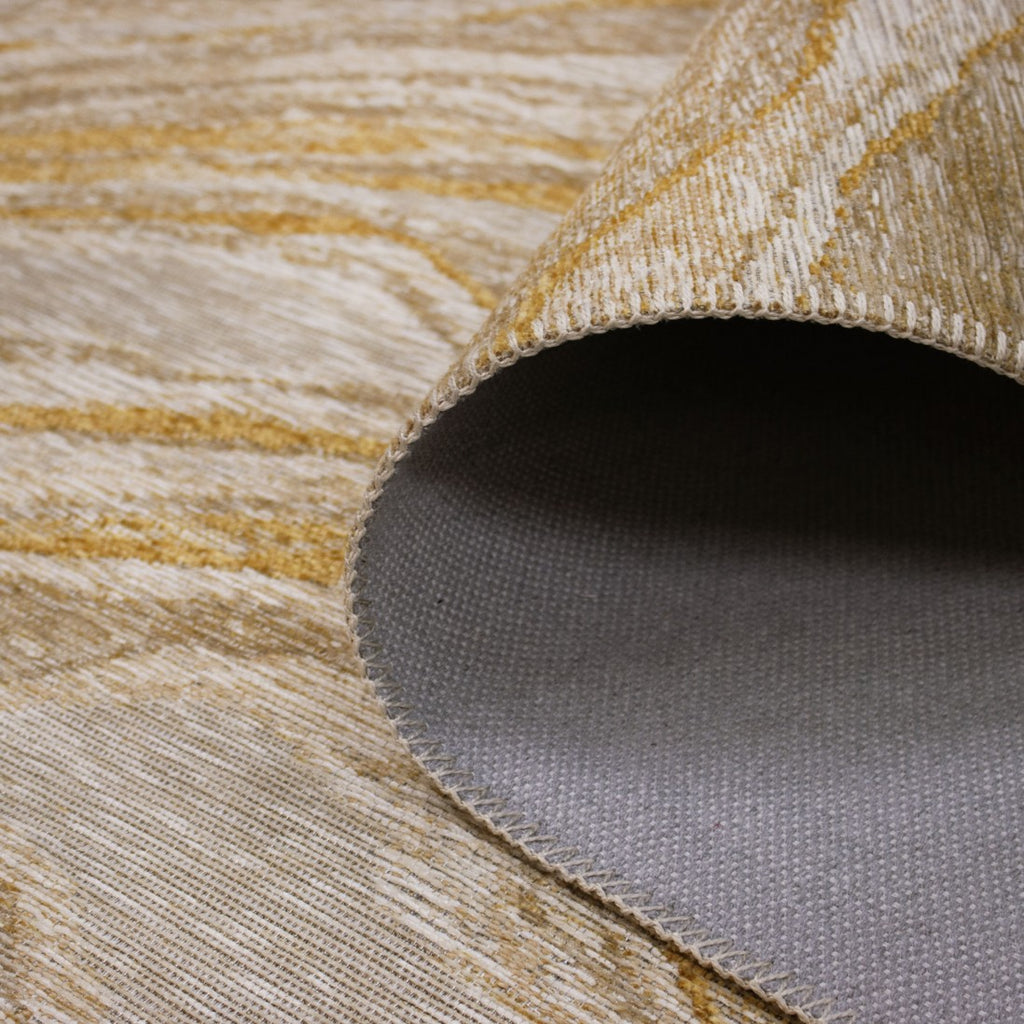 Paradise Living – Tapete Abstrato Adore 4007/850 Laranja, canto enrolado a revelar base antiderrapante cinza e textura em chenille laranja dourado
