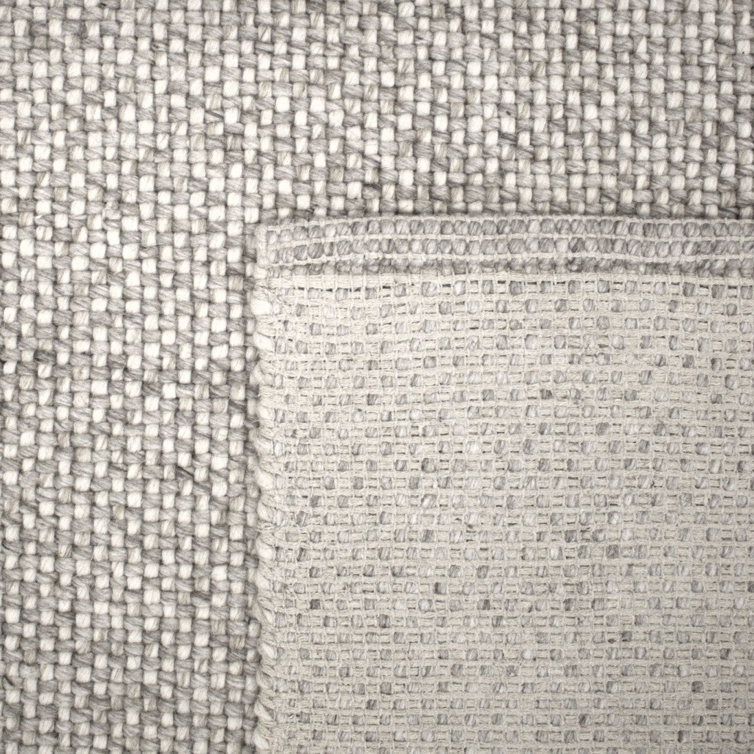 Paradise Living | Textura artesanal e fibras naturais do Tapete Natural Link 002 Bege